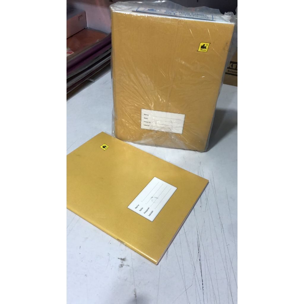 

buku tulis standart isi 60lembar 1lusin (10pcs)