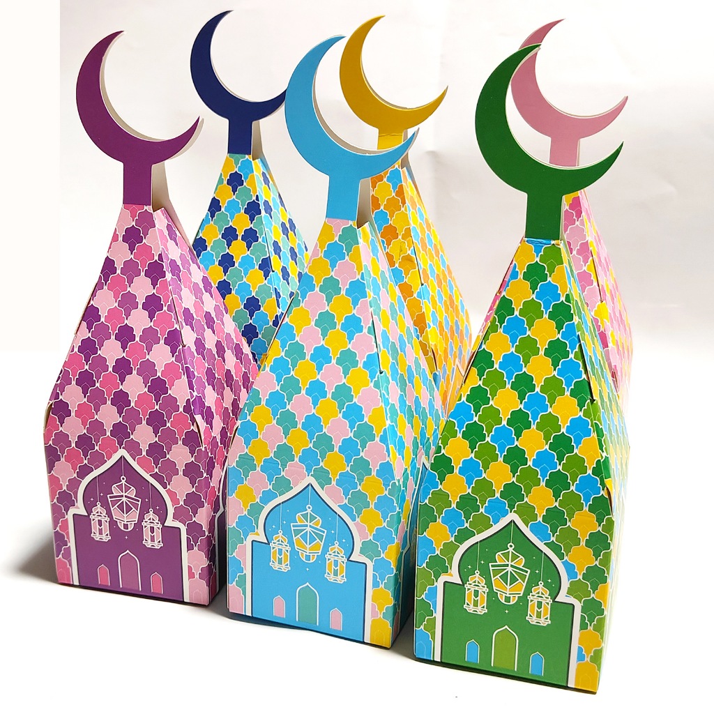 

Hampers Bulan Sabit Hari Raya Idul Fitri/EID MUBARAK/Kotak Permen Kemasan Gable Box Hadiah Bingkisan Lebaran - Harga/pc