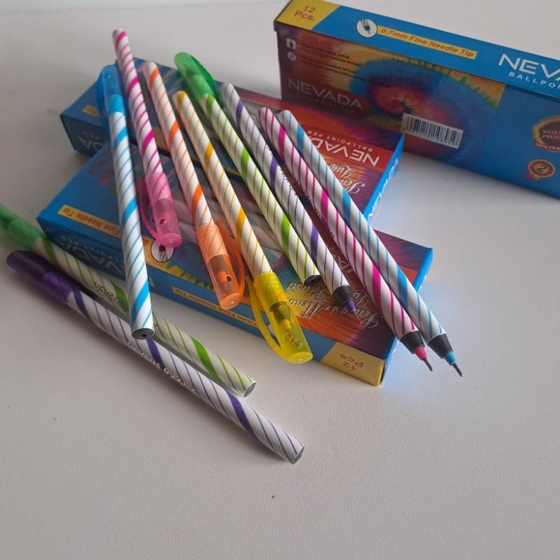 

NEVADA Pulpen Motif Belang Warna Hitam 12Pcs/ Pulpen Ulir Mata Pena 0.7 mm/ Pena/ Ballpen/ Bolpoin