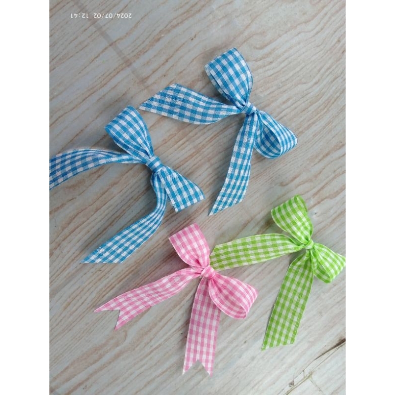 

Pita siap pakai pita jadi | pita hantaran | pita sauvenir| pita jepit rambut