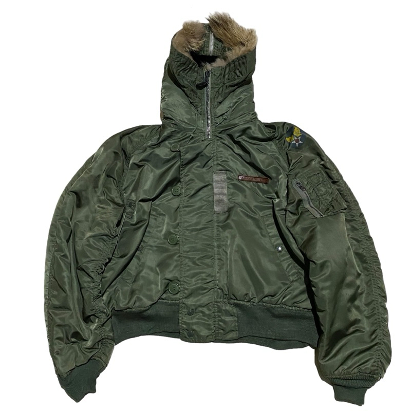 Avirex vintage N-2B US AIR FORCE olive green nylon flight jacket