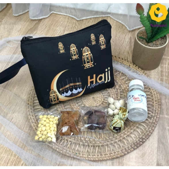 

Paket Hampers Pouch Oleh Oleh Haji Umroh Souvenir Makanan Khas Arab