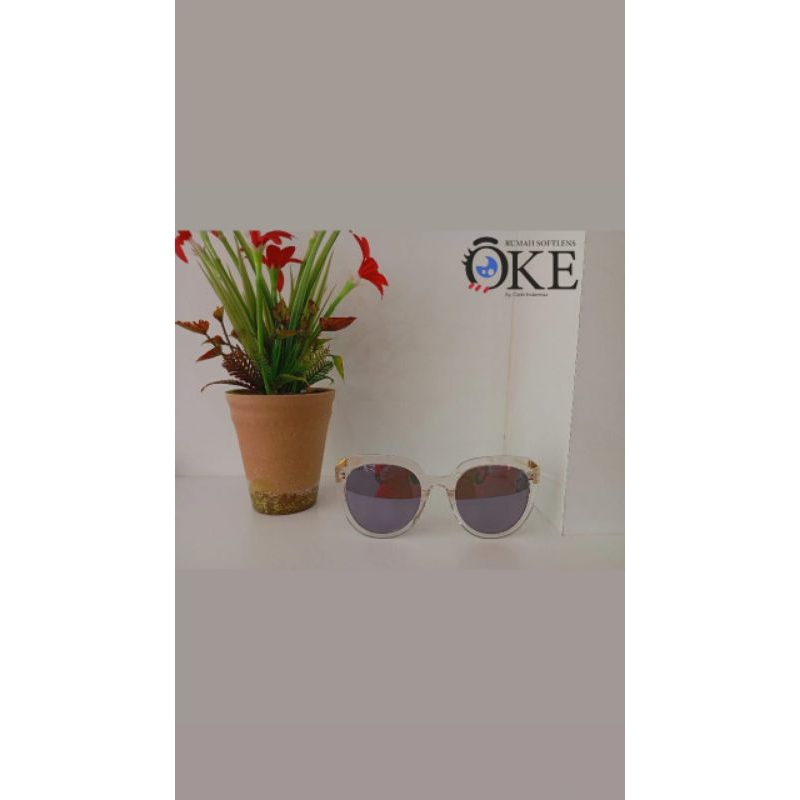 KACAMATA HITAM AOPOESS WHITE