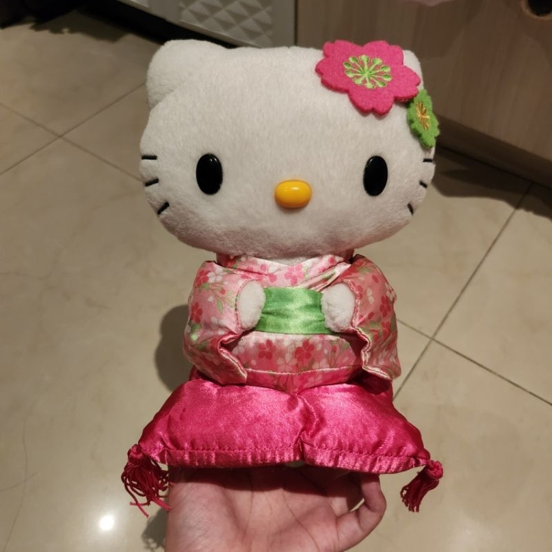boneka hello kitty HK kimono sakura series tag brand lucu unik cantik