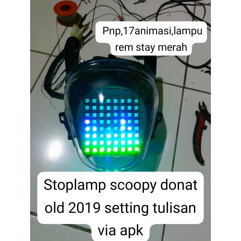 Stoplamp Scoopy donat old custom text