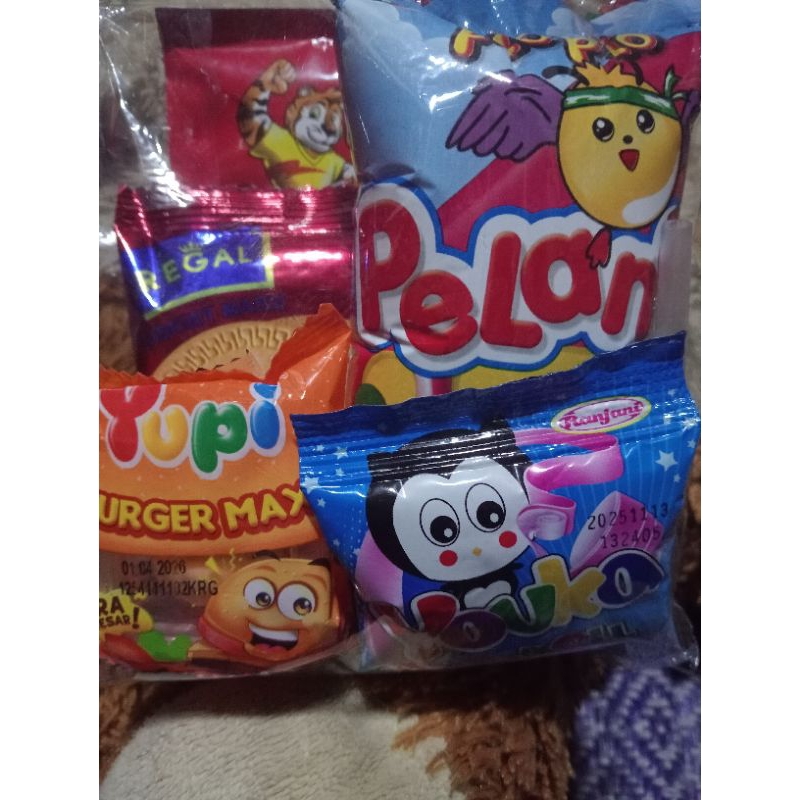 

Mini Gift Ulang Tahun/Mini Hampers Termurah yang Paling manis