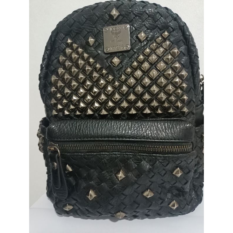 mcm ransel medium black