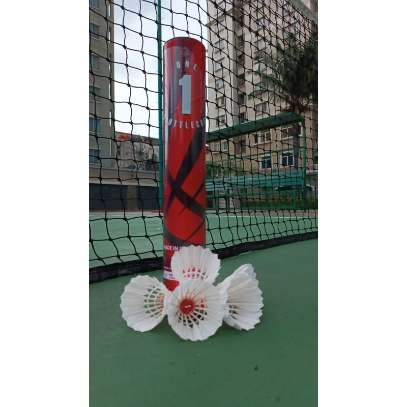 shuttlecock one merah /bola badminton/bola badminton murah/bola badminton murah dan awet/bola badmin
