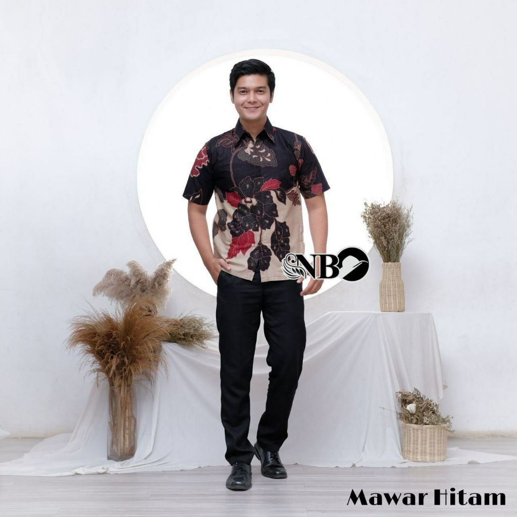 Atasan Batik Pria - Hem Lengan Pendek - Motif Bunga Mawar