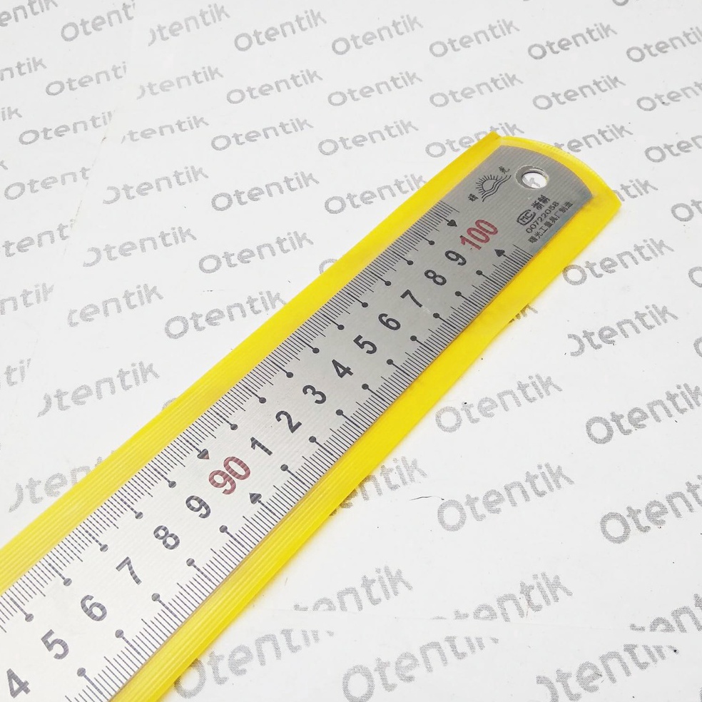 

KODE R4V2 PENGGARIS BESI 1 CM 1 MM 1 METER STEEL RULER 4 INCH