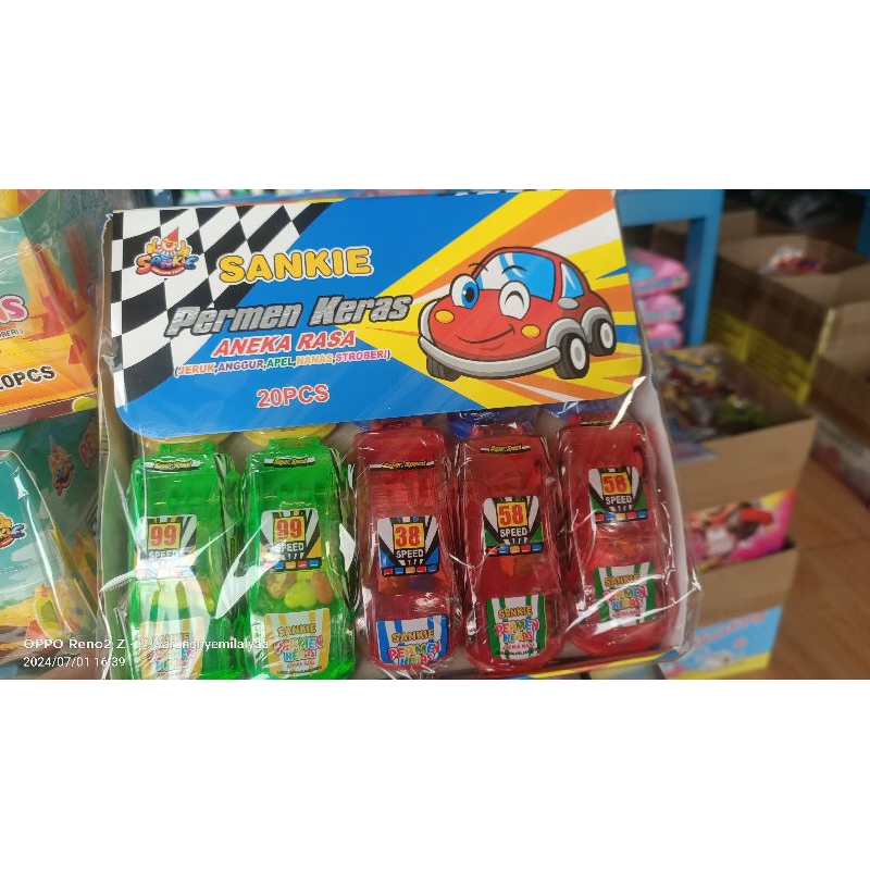 

permen mainan mobil