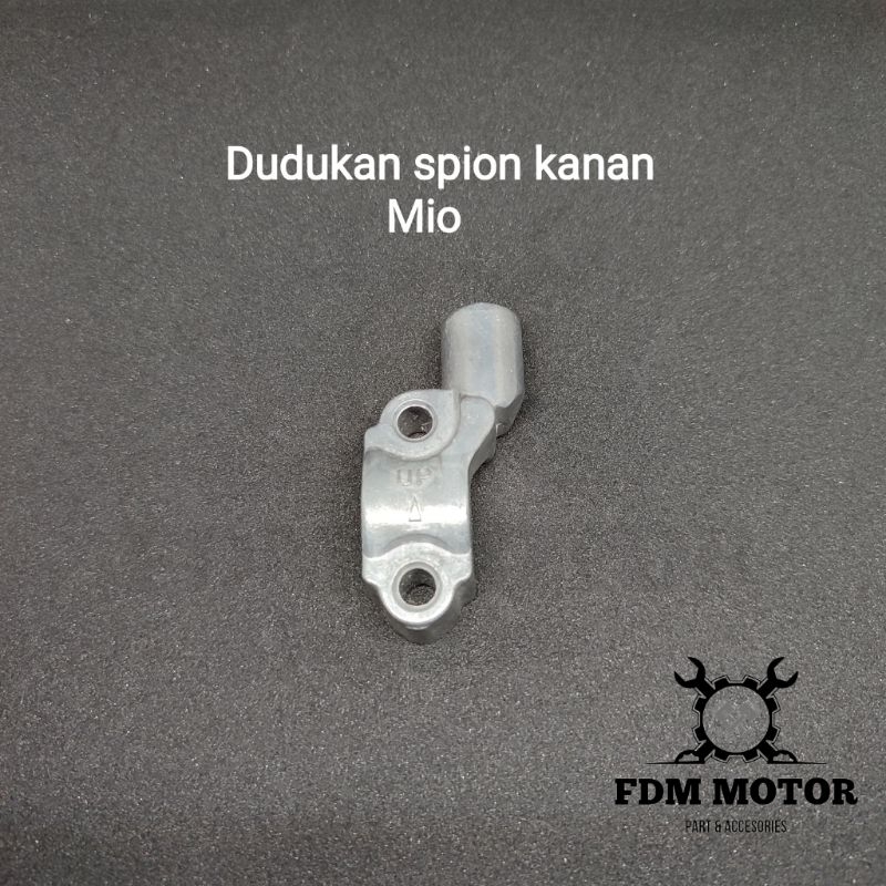 Dudukan Spion Kanan Mio