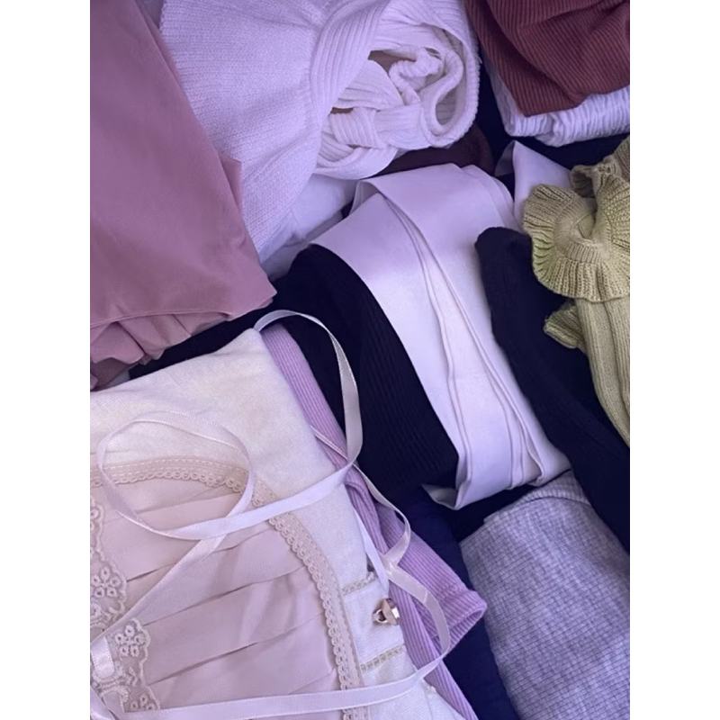 preloved branded tank tops and cute tops (coquette!!) all under 100k