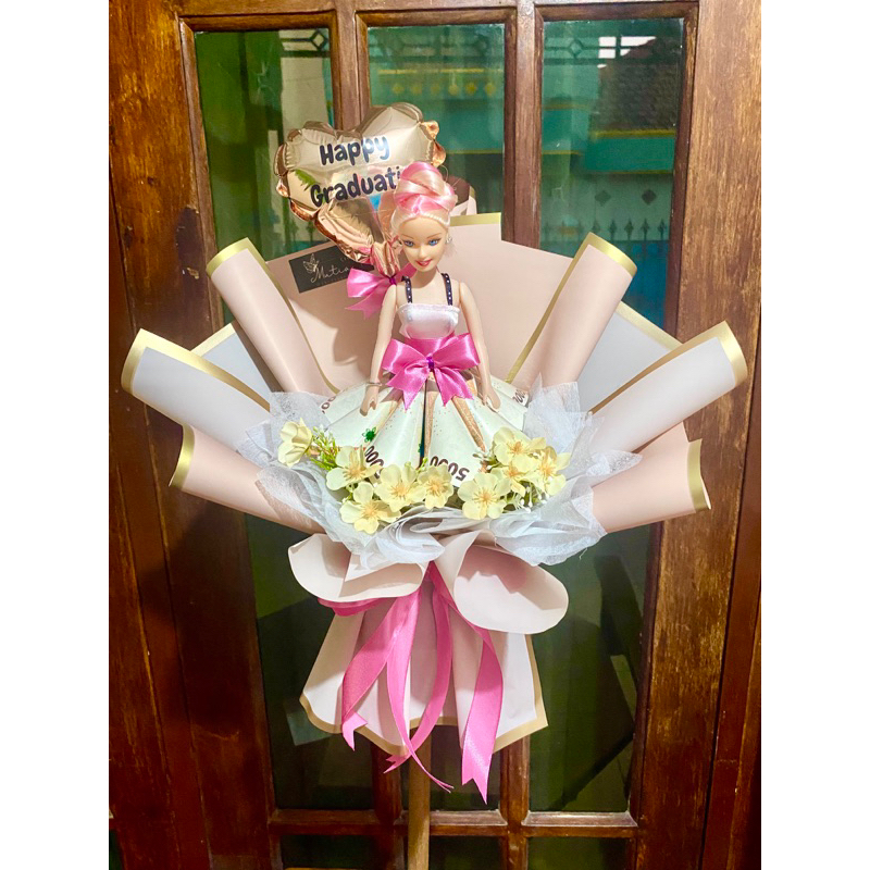 buket wisuda/ buket ulang tahun/ hampers ulang tahun anak/ buket boneka