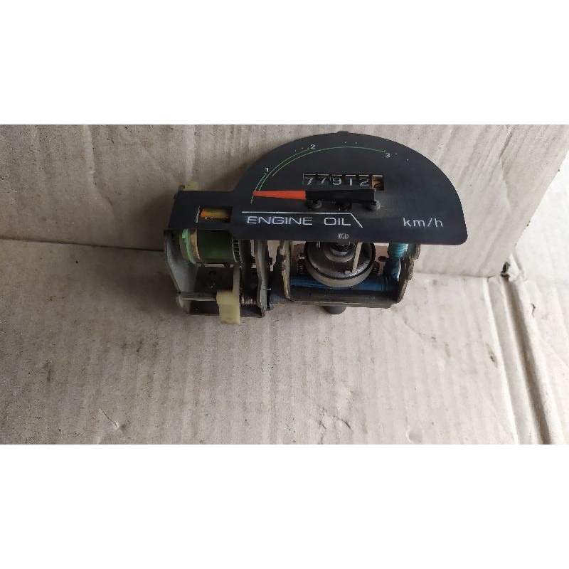 mesin sepedometer kecepatan kilometer Honda Astrea 800 asdap bekas original