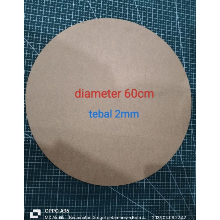

KODE L9G7 akrilik lingkaran diameter 6cm tebal 2mm