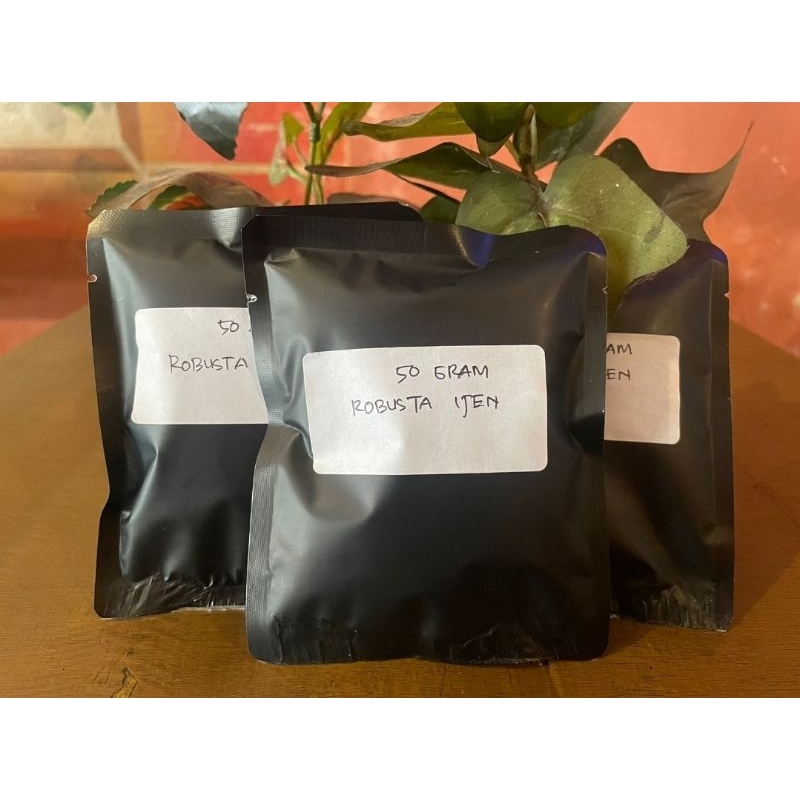

KOPI ROBUSTA BUBUK ASLI. KOPI BANYUWANGI DAN BALI.
