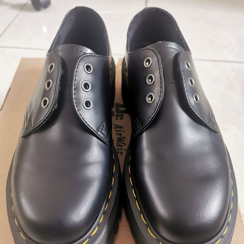 Sepatu Dr. Martens 1461 Quad Black