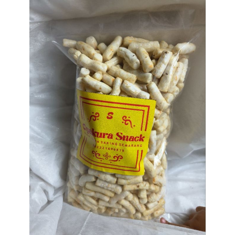 

krupuk tongkol pedas