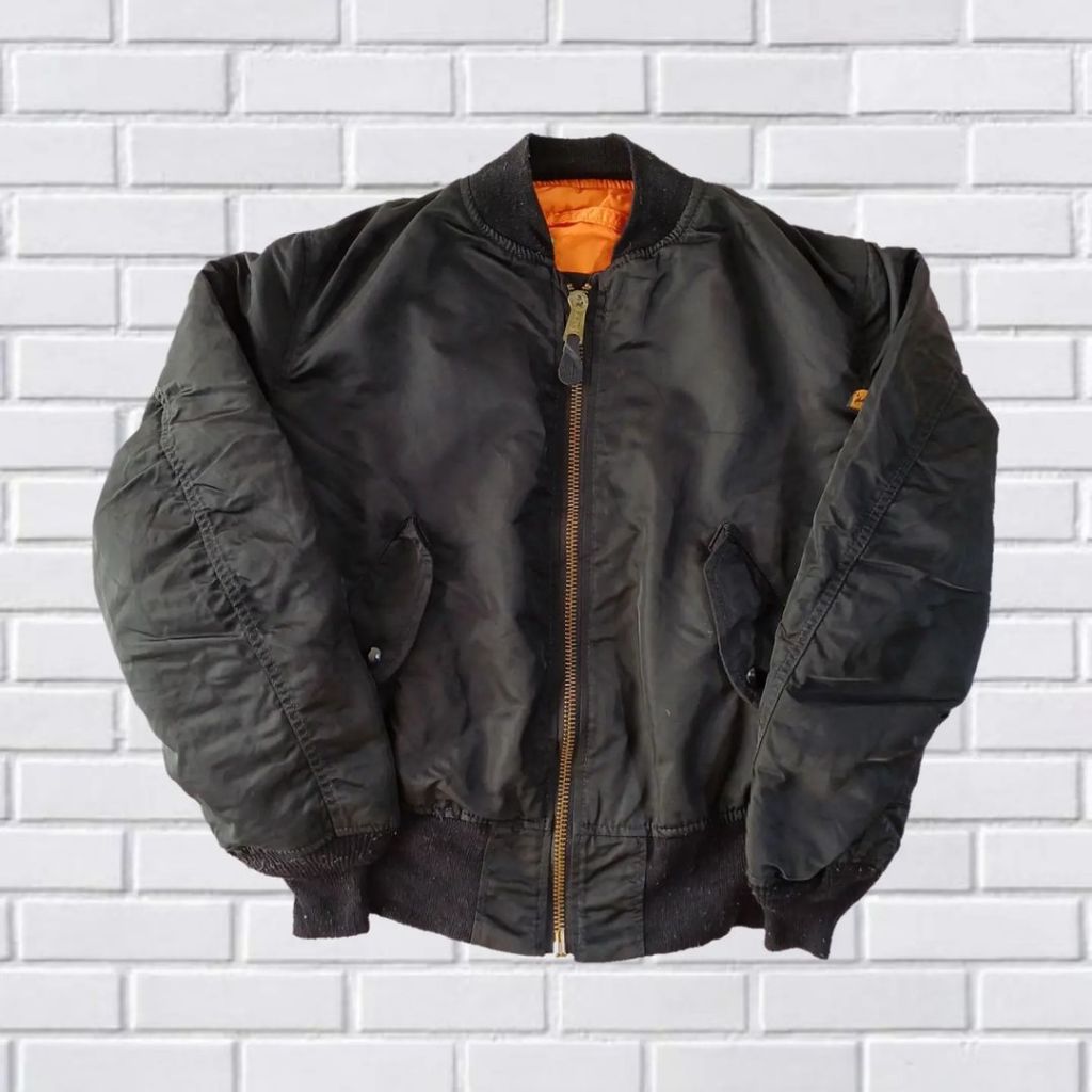 JAKET BOMBER  REVERSIBLE (BOLAK-BALIK) ALPHA INDUSTRIES ORIGINAL, SZ M (SECOND BRANDED) JK0028