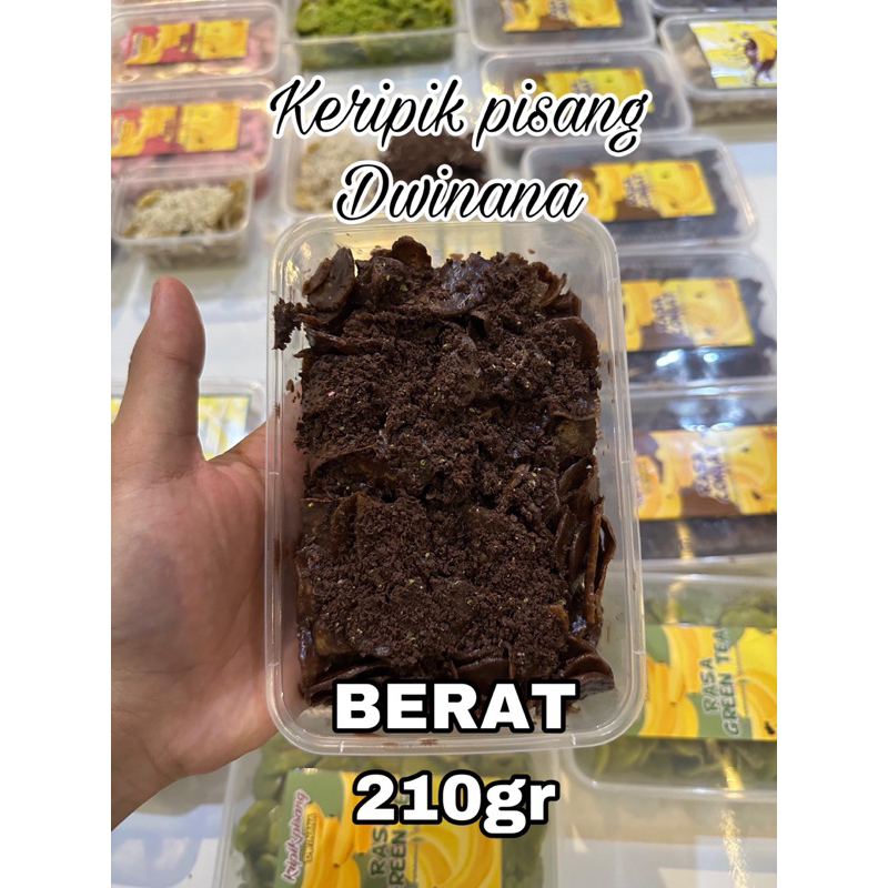 

Keripik pisang lumer full topping kemasan 500ml 210gr coklat tiramisu strawberry green te