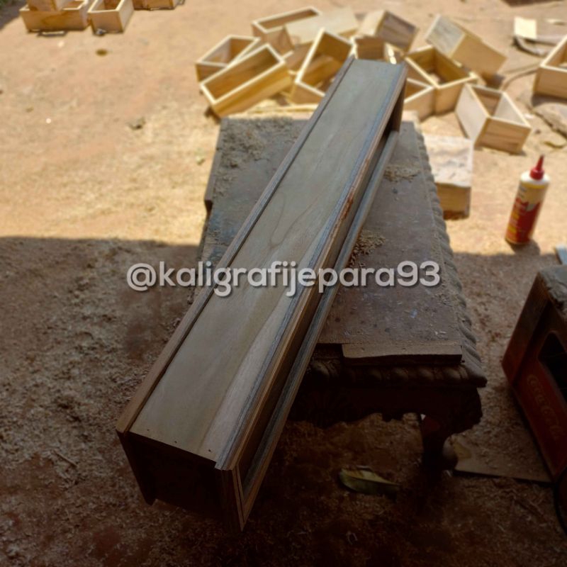 Roster Kayu Jati 90x10x15 cm, Lubang Angin Angin Pintu Rumah Minimalis