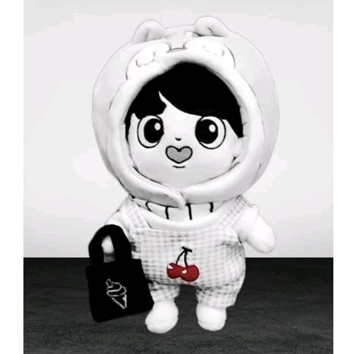 SALE MIN BUY 3 ITEMS‼️ [OFFICIAL MAKER & FANSITE] EXO DOLL CLOTHES BAJU BONEKA IDOL KOREA EXO SEHUN 
