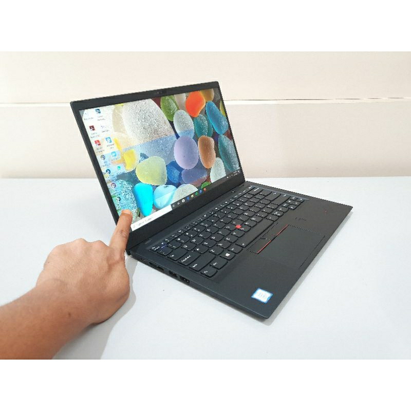 Lenovo ThinkPad X1 Carbon Touch Core i7 8th Backlight Finger 14-nch Full HD
