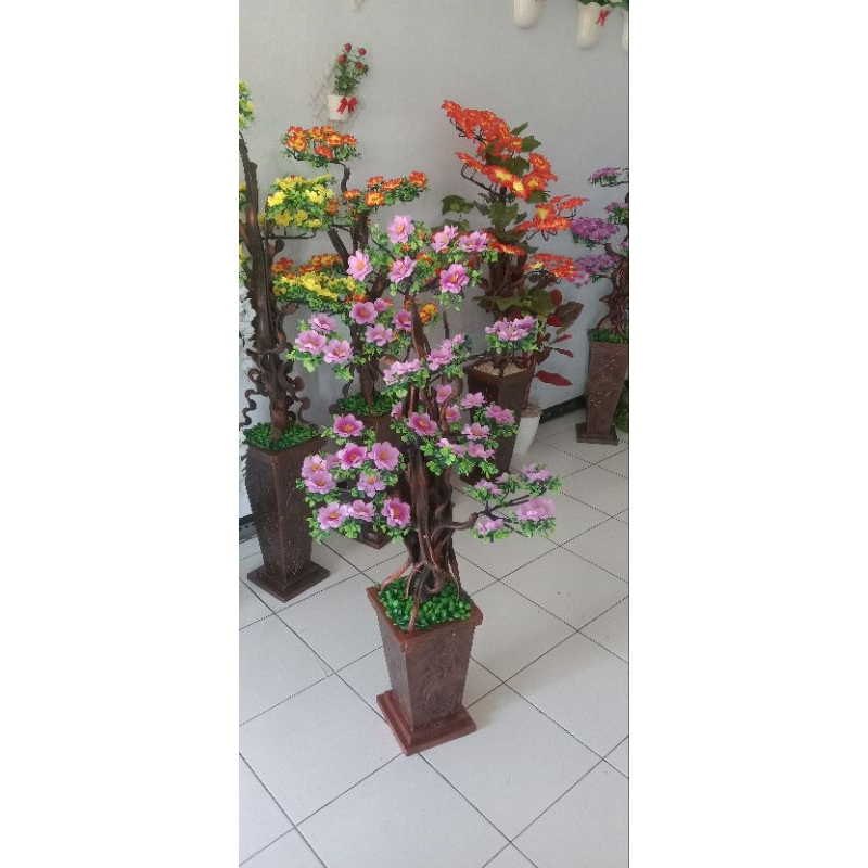 RANGKAIAN BUNGA HIAS SUDUT RUANGAN+POT DAN RUMPUT SINTETIS