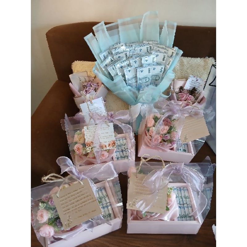 Money bouqet asli pecahan 50rb 100rb/ Jasa Buket uang / Flowers Box / Uang box