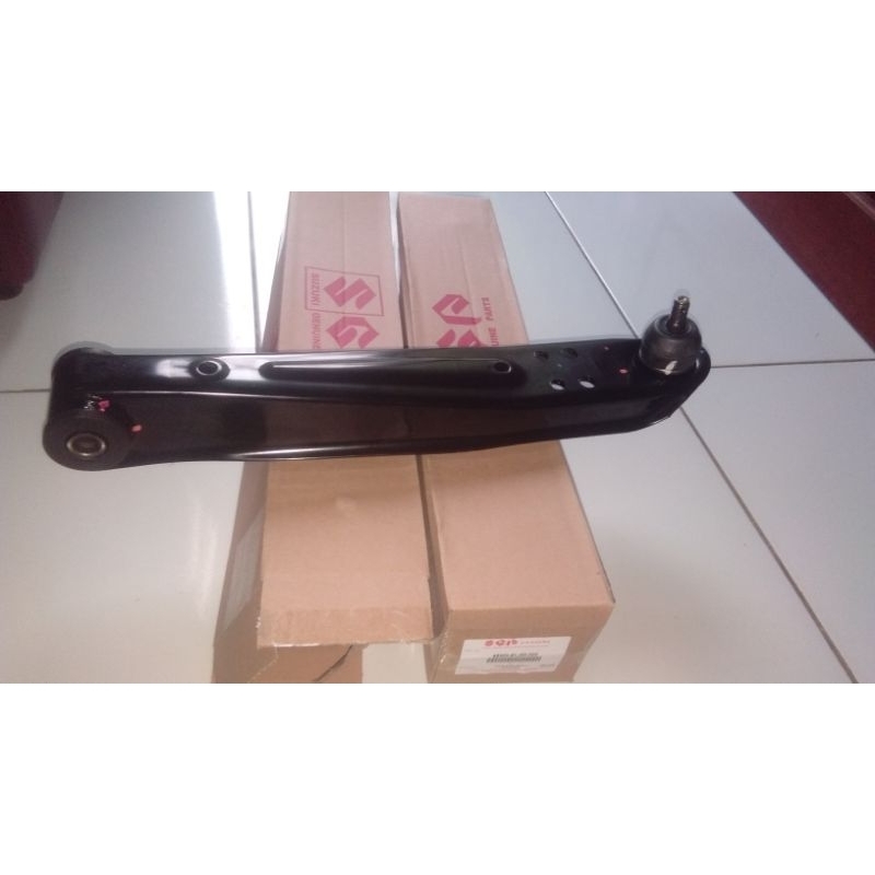 Lower arm sayap kampak bawah APV FUTURA original SGP
