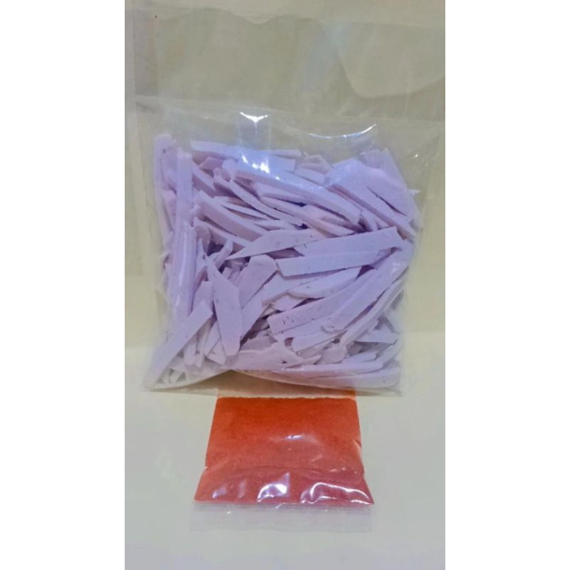 

Basreng mentah + Bumbu tabur pedas dan chili oil