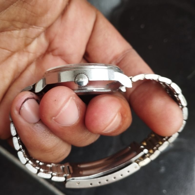 Jam second vintage mido commander pesanan