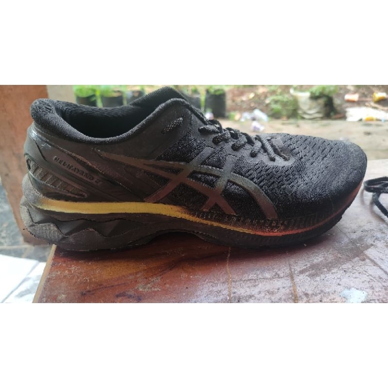 Sepatu Asics gel kayano 27 seken