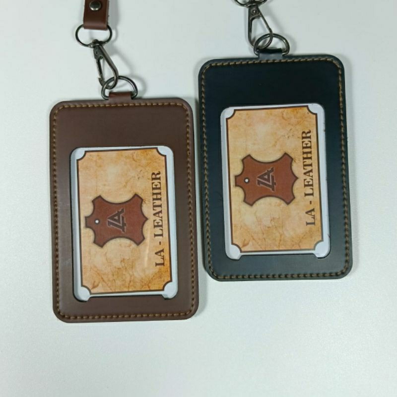 

ID CARD HOLDER / NAME TAG MODEL 2 SLOT TERBARU DARI KULIT FLIP