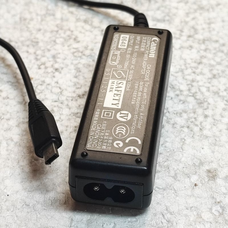 Adaptor kamera CANON CA-DC20E original 5VDC 700mA