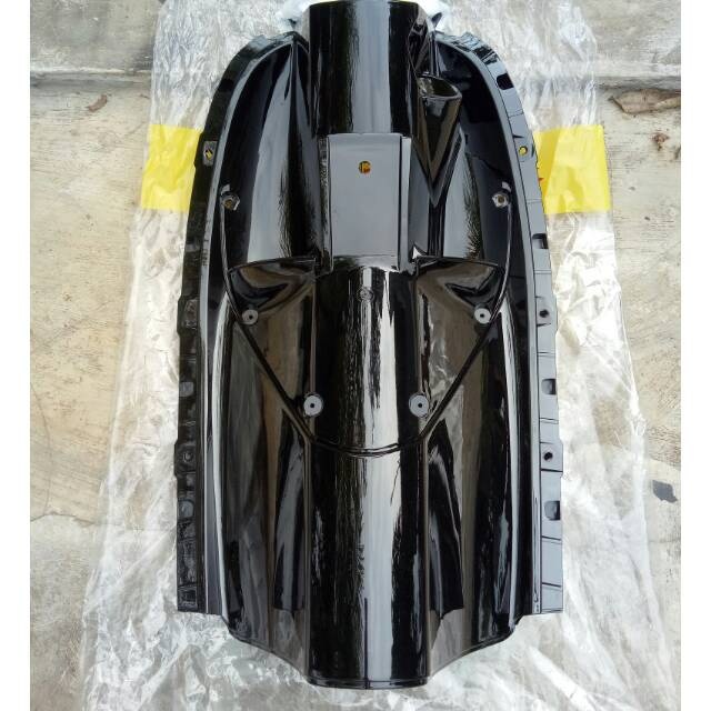 Legshield dasbor Kontak Tengah Scoopy Karbu Hitam