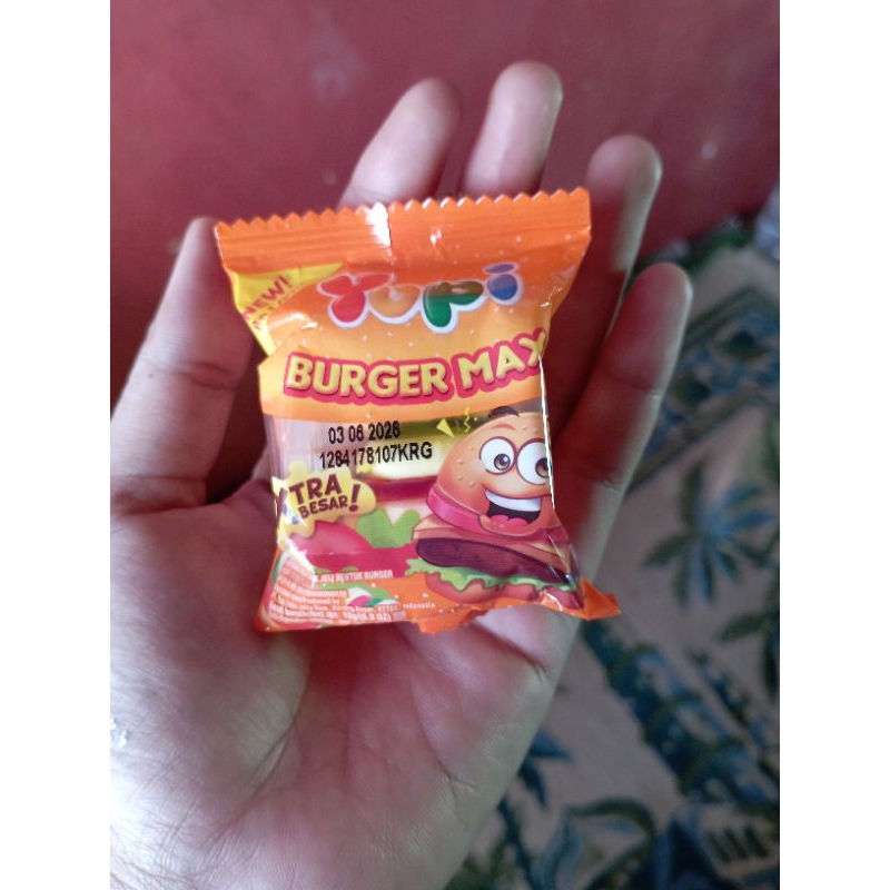

yupi burger 1pcs