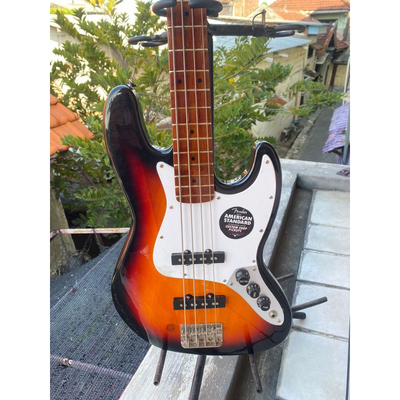 Bass Fender Jazz custom NEW