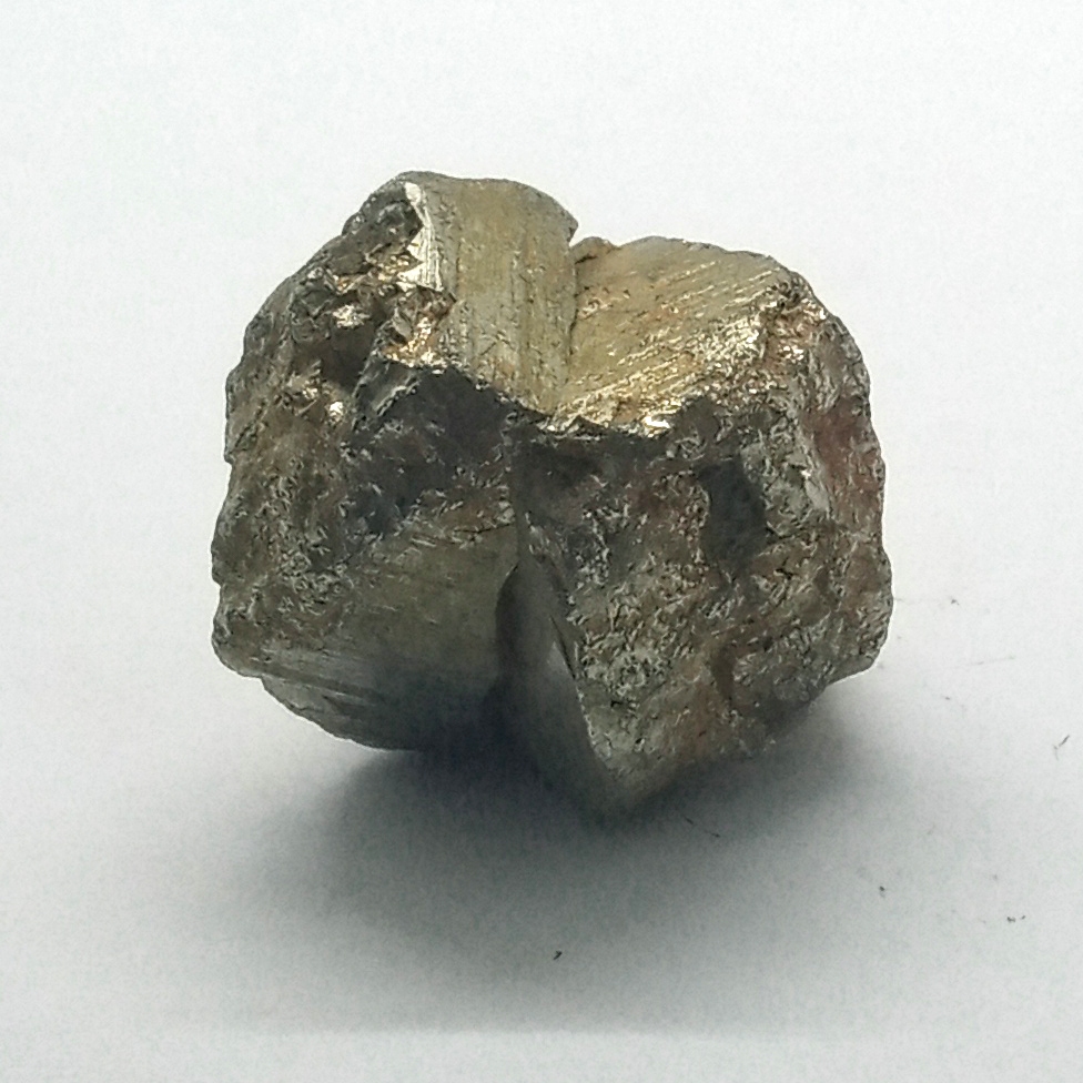 BAHAN BATU BADAR EMAS