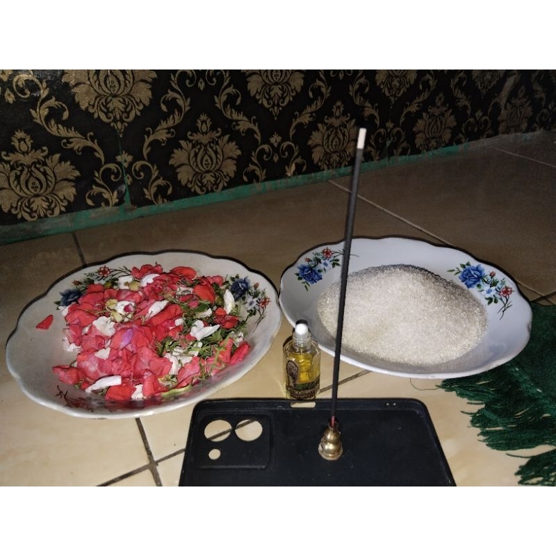 

MEDIA GULA PELARISAN TAPAK KALIJAGA