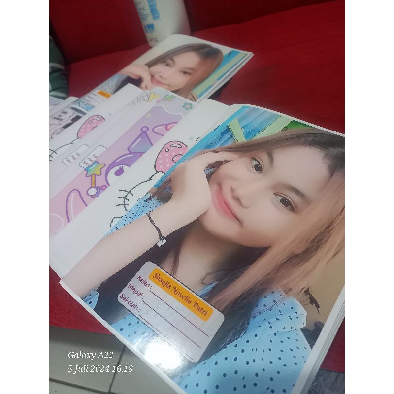 

buku lipat custom sampul dan isi