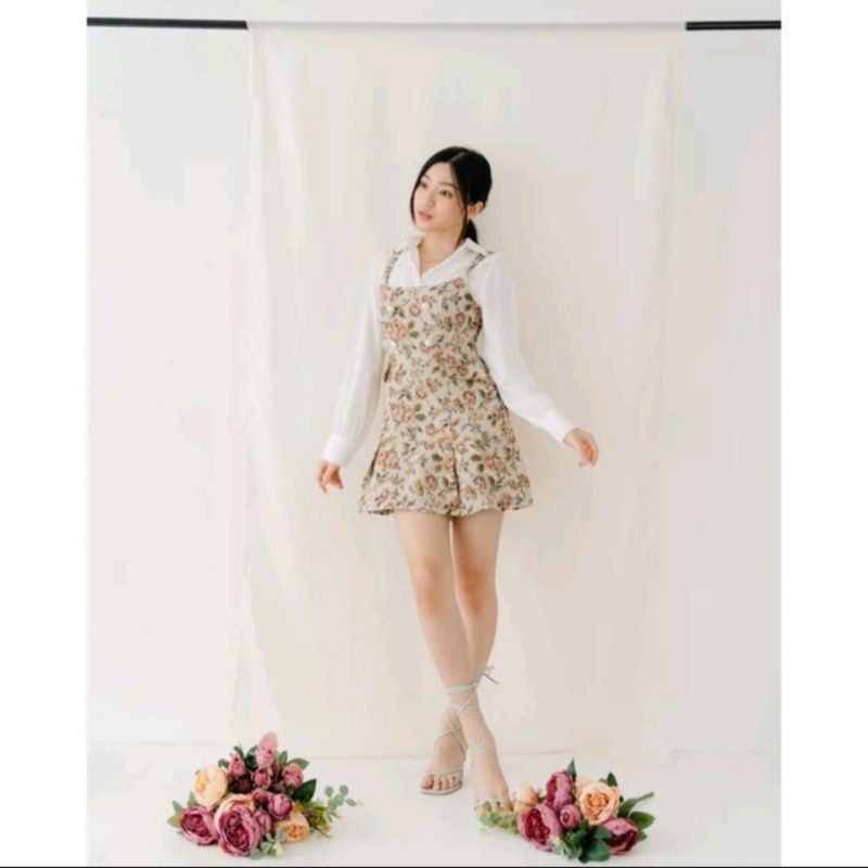 Midi dress lengan panjang