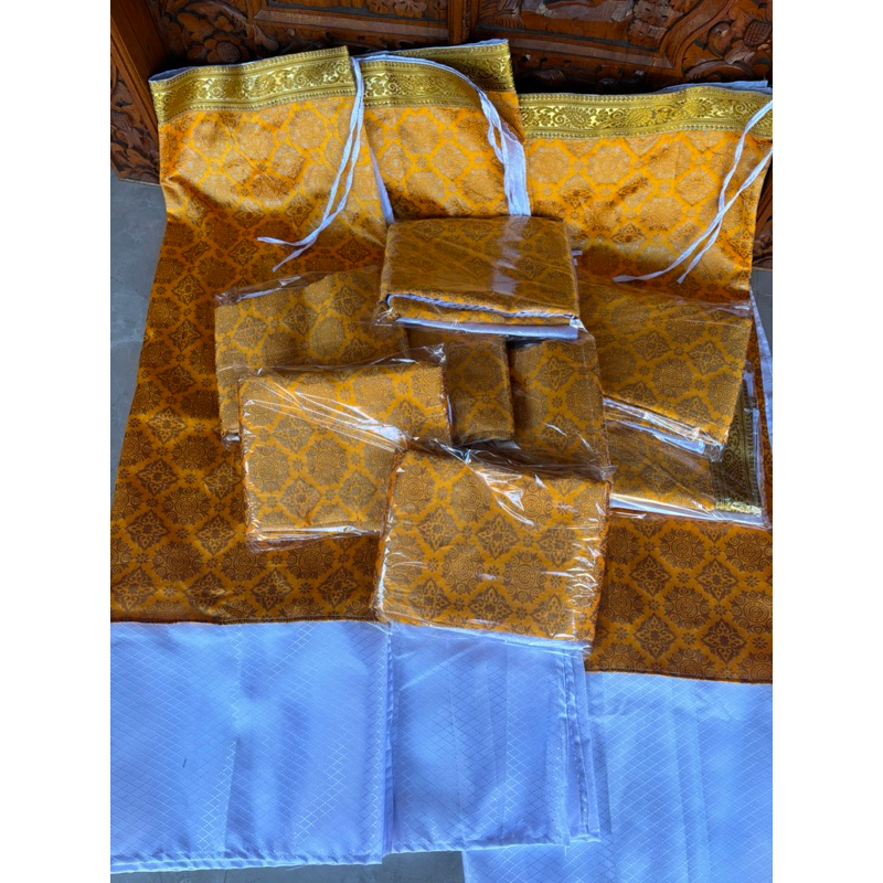 Wastra Pelinggih Singapore India