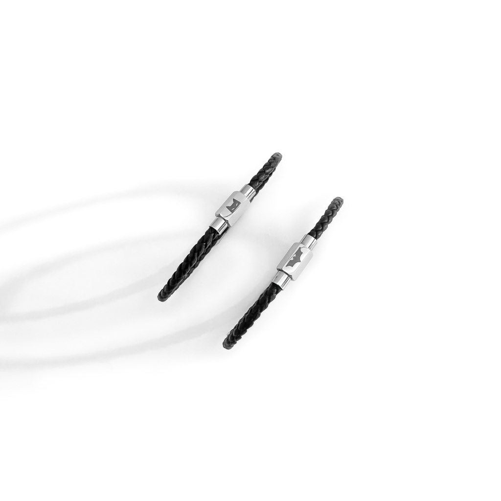 Merge Gelang Kulit Batman & Catwoman Edisi Terbatas