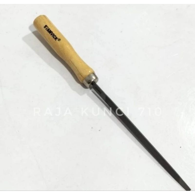 Kikir Segitiga Gagang Kayu 4" Stamvick / Kikir Gergaji Gagang Kayu