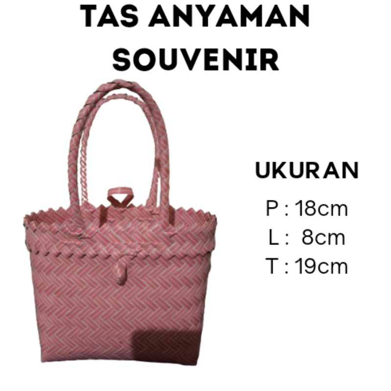 

tas anyaman xs tambah pengait // tas souvenir pernikahan // tas ulang tahun