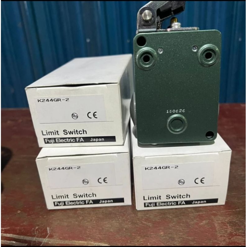 LIMIT SWITCH FUJI K244GR-2 ORIGINAL ASLI JAPAN