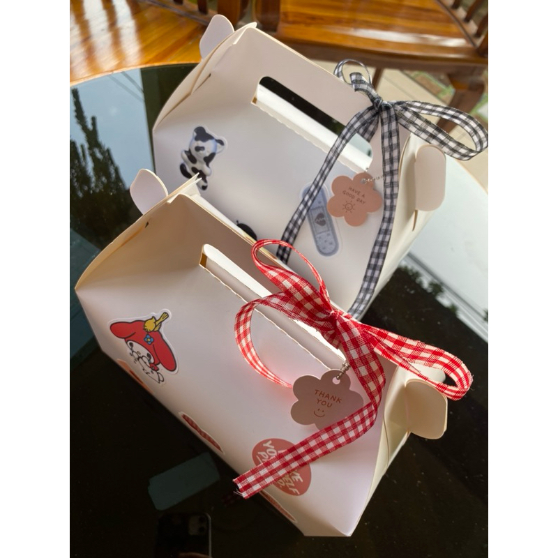 

Gable box isian snack