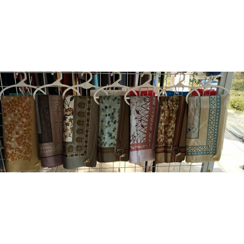 Kerudung Hijab Segiempat Azara Voal